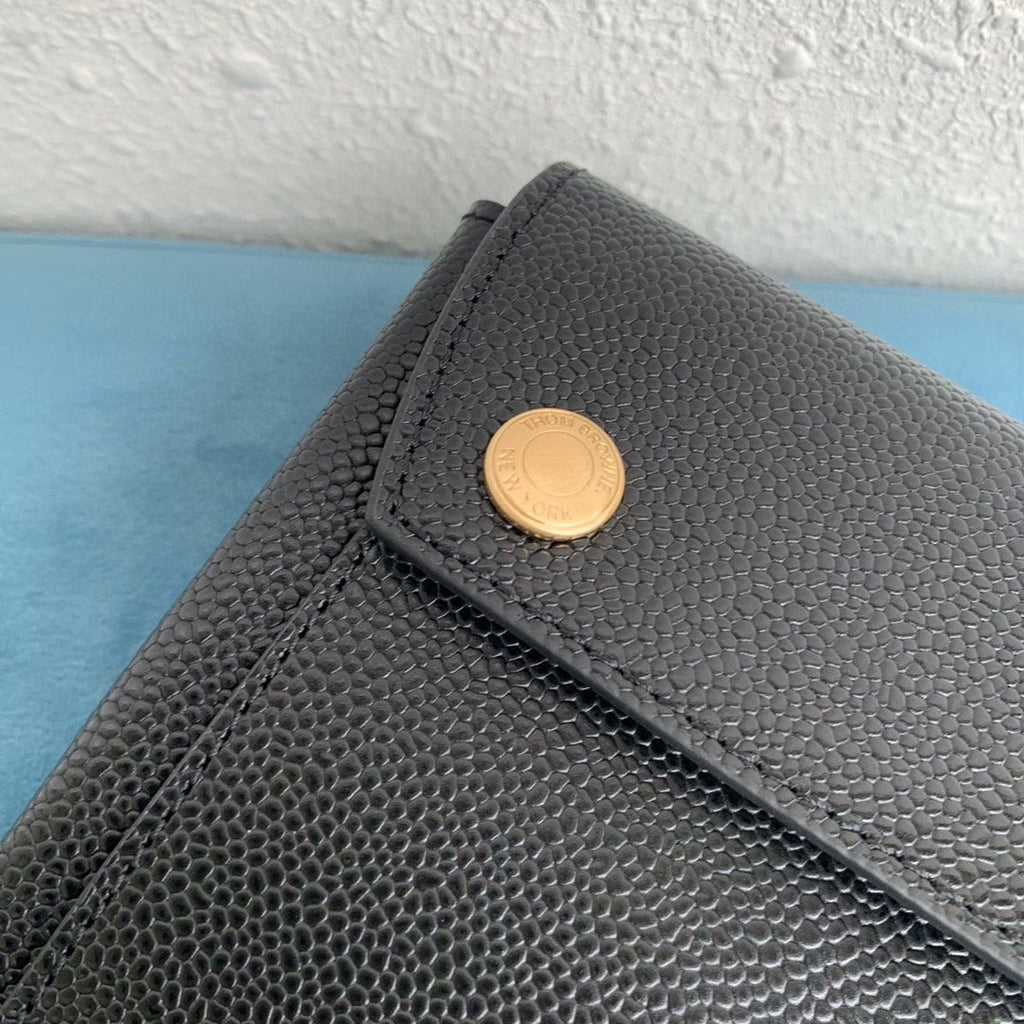 Black envelope bag